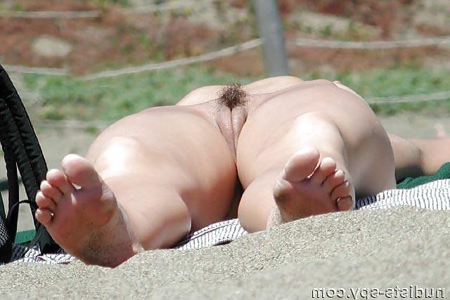 25P Nudist 10