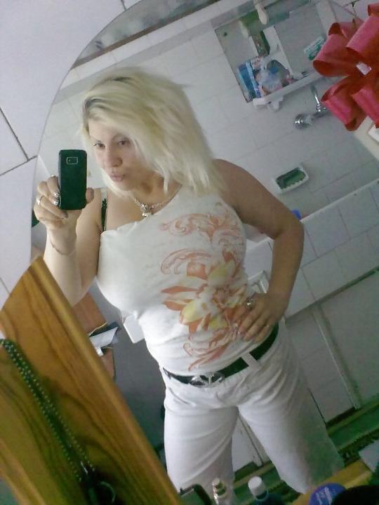 18P Busty Bulgarian Woman 14