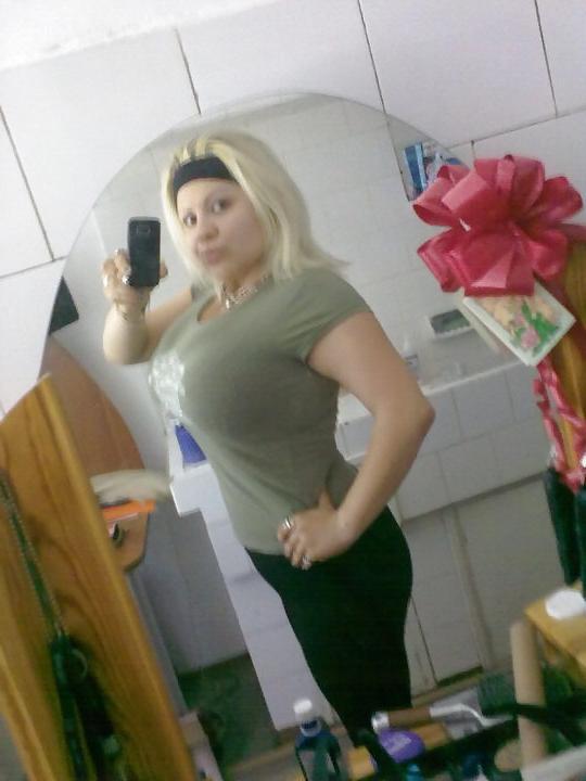 18P Busty Bulgarian Woman 14