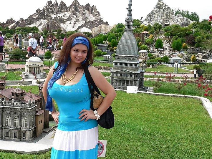 24P Busty Bulgarian Woman 10