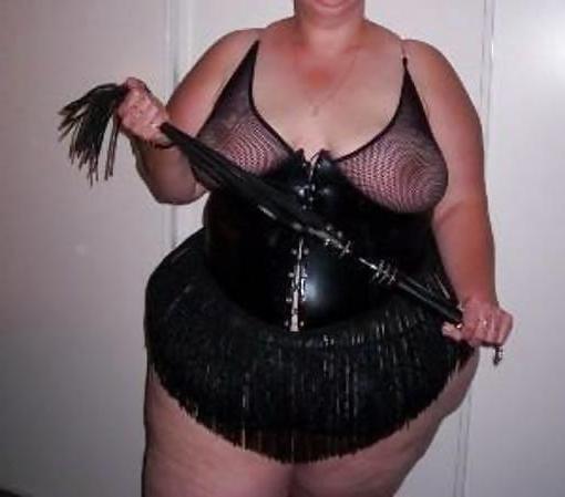 25P Mature FemDom