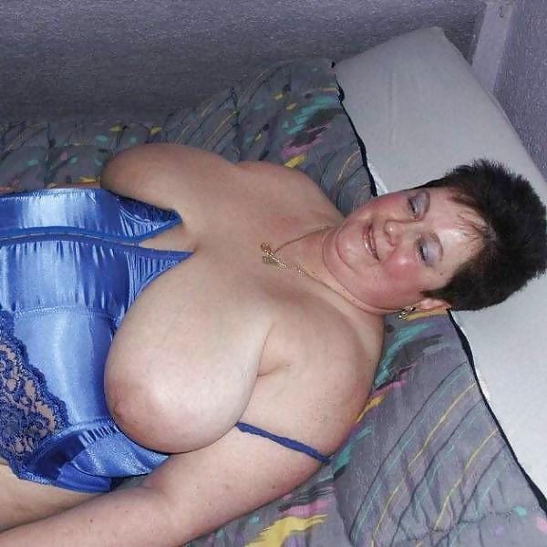 24P I am loved saggy tits 20.