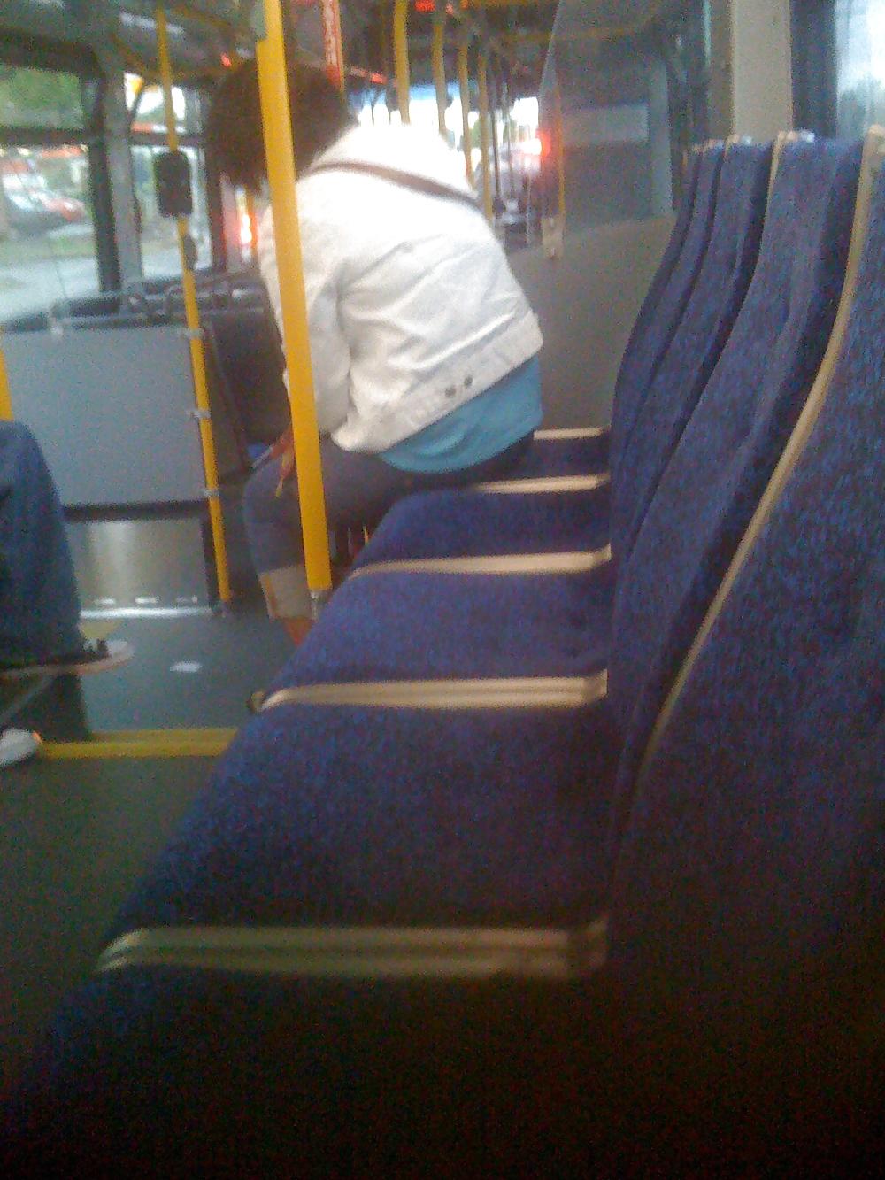 9P Public Bus 