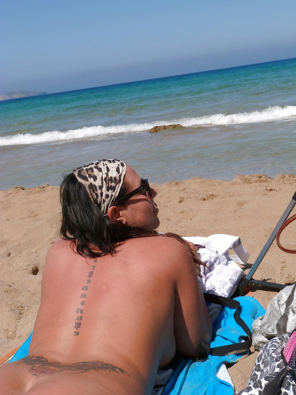 4P Me naked at the nudist beach