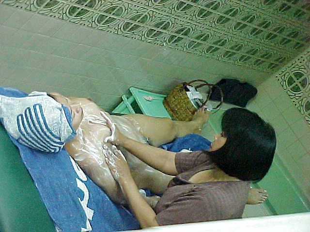 5P Indonesian massage (Hidden Camera pics)