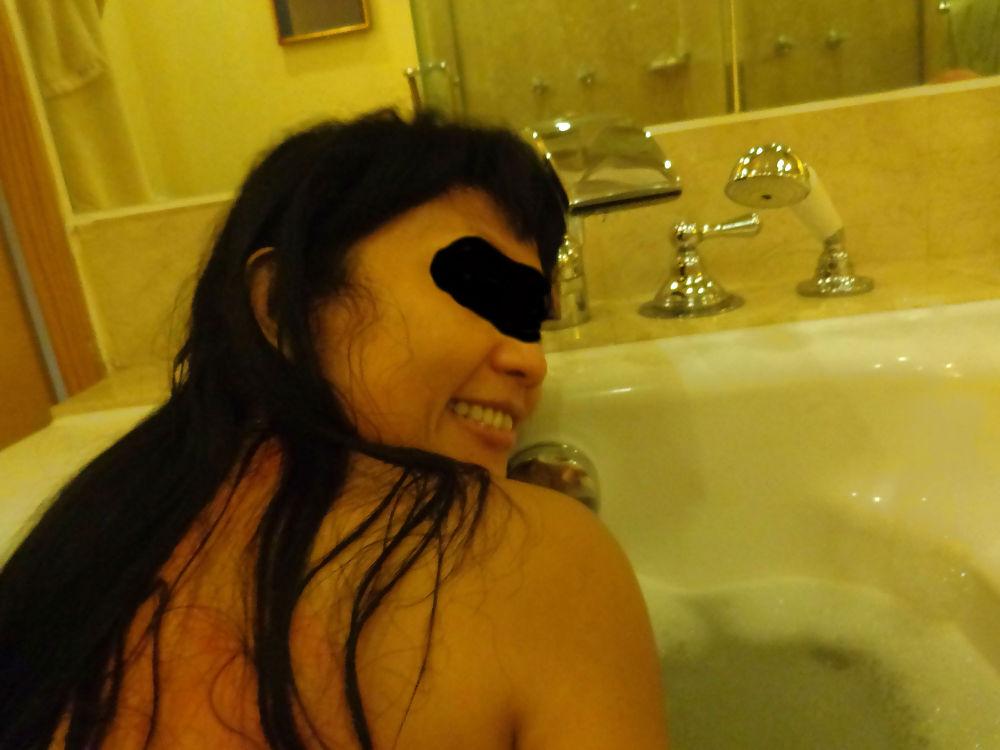 25P Little Indo whore Ifa dressing up and getting fucked