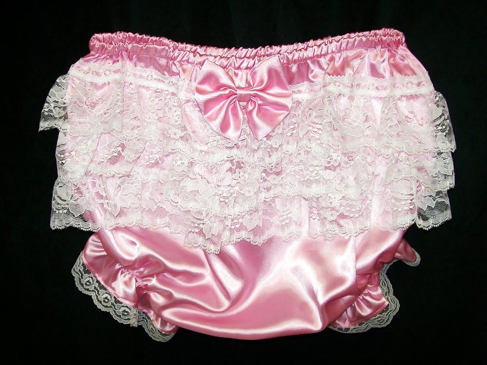 25P Sexy Satin Ladieswear