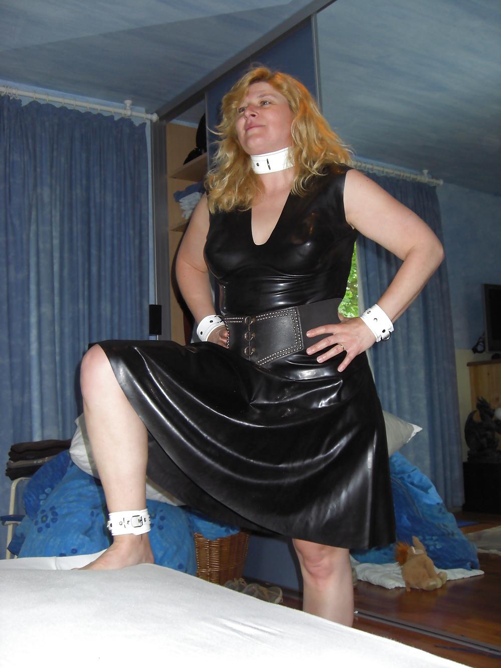 14P BBW mature femdom pvc latex leather strapon 02