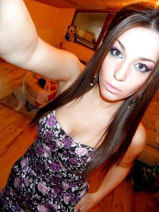 25P Bulgarian Dirty Sexy Teen Suzi