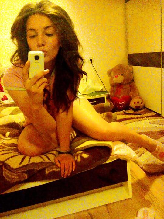 25P Bulgarian Dirty Sexy Teen Suzi