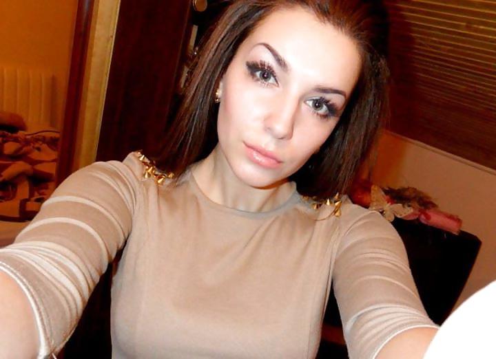 25P Bulgarian Dirty Sexy Teen Suzi