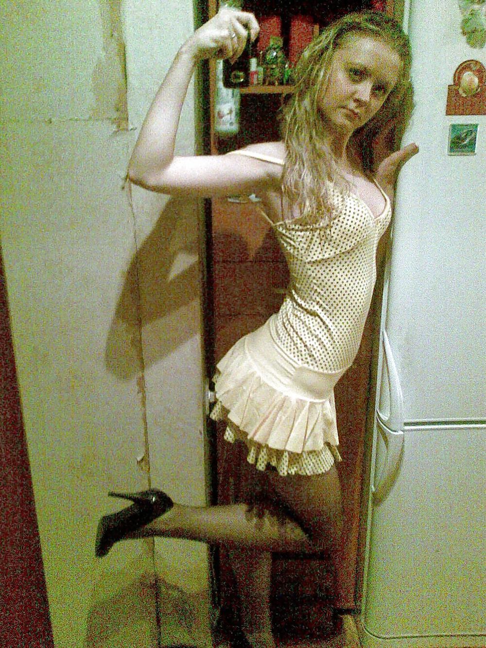25P Teen teen blonde