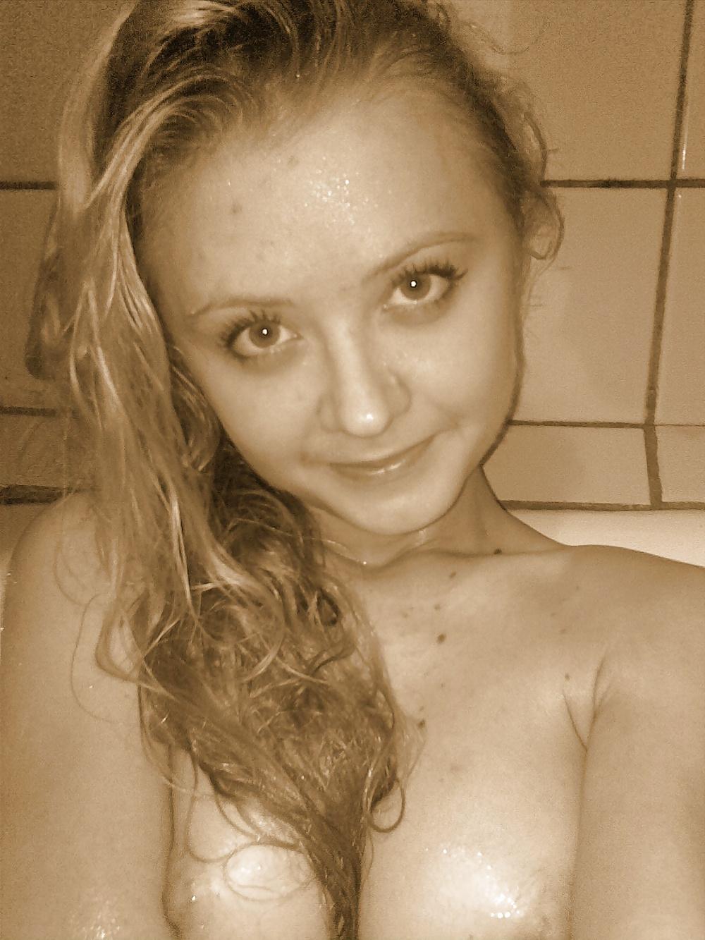 25P Teen teen blonde