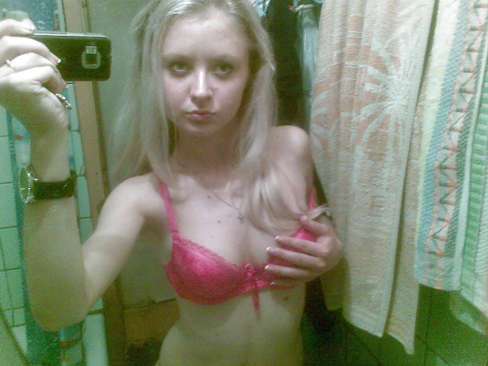 25P Teen teen blonde
