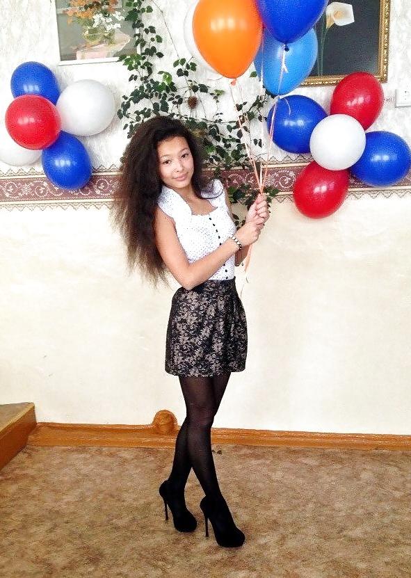 25P Russian girls from social networks 47