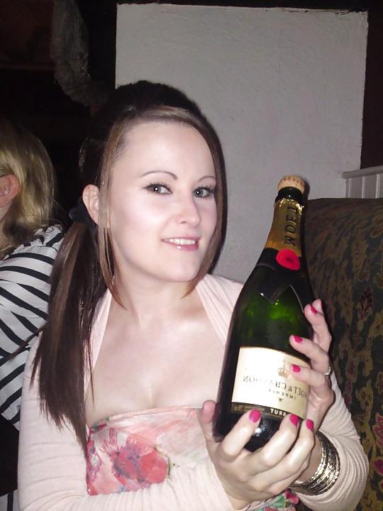 25P Sexy Wendy UK Nurse