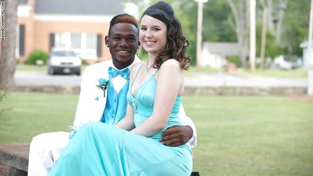 12P Interracial prom pics