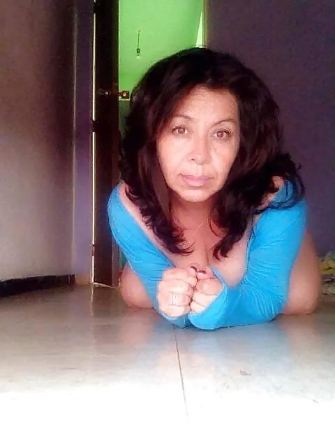 25P Mature Latina wants me to fuck!!!
