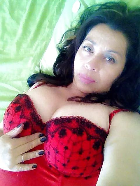 25P Mature Latina wants me to fuck!!!