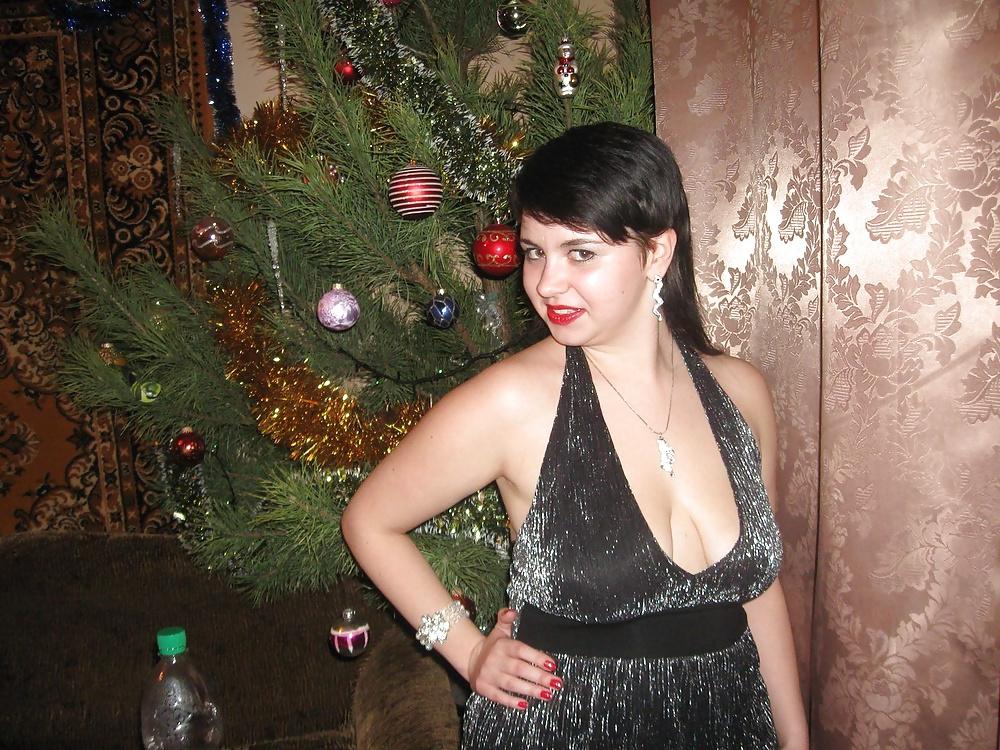 7P Busty russian slut 7