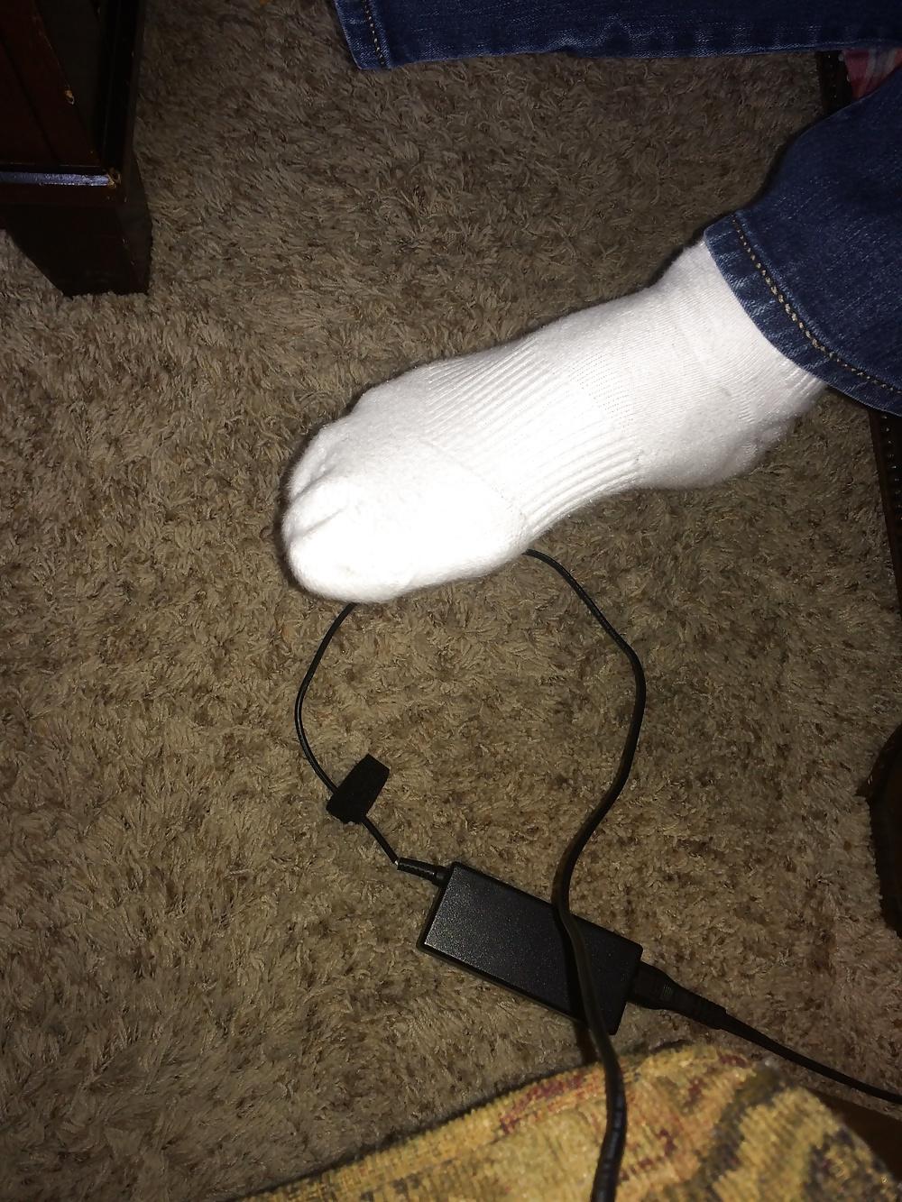 4P Wife in socks