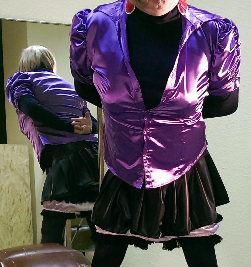 9P JoHanna - satin bitch 1