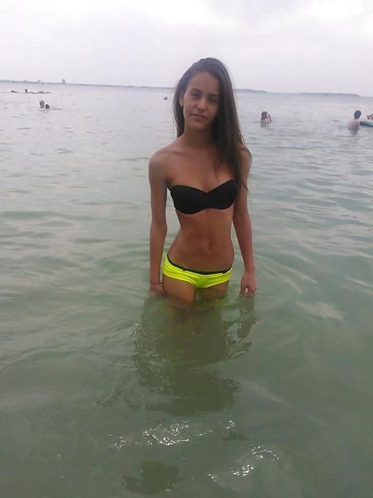 25P Cute Sexy Bulgarian Girl Mimi