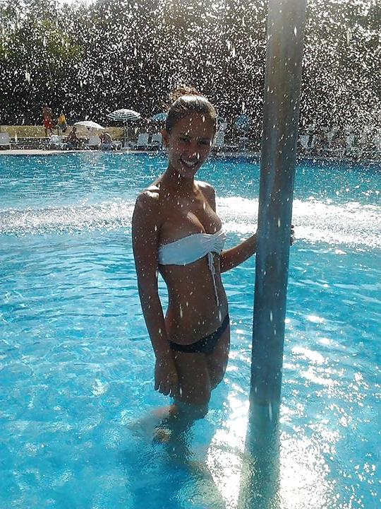 25P Cute Sexy Bulgarian Girl Mimi