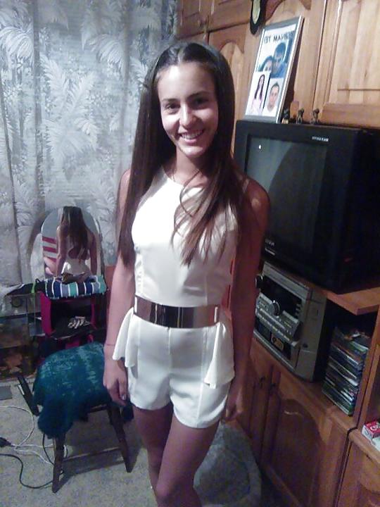 25P Cute Sexy Bulgarian Girl Mimi