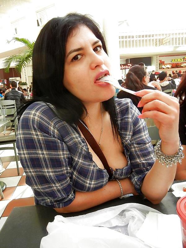 25P Sexy Yanira or Houston - Hot Drink Nightclub slut