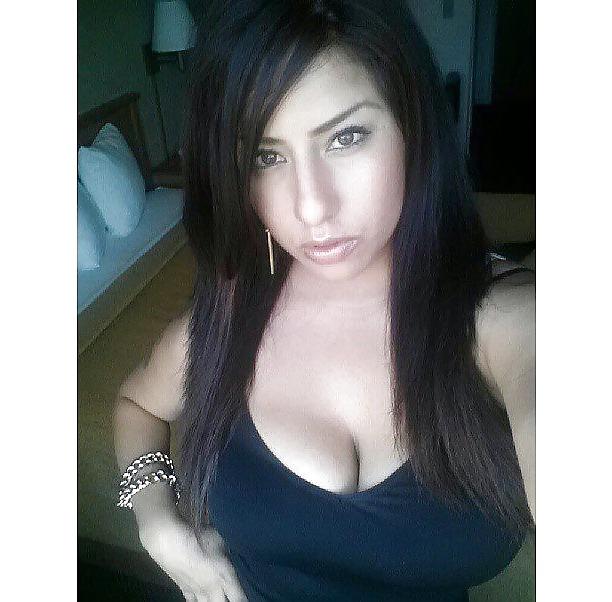 25P Latin Cutie With Big Titd