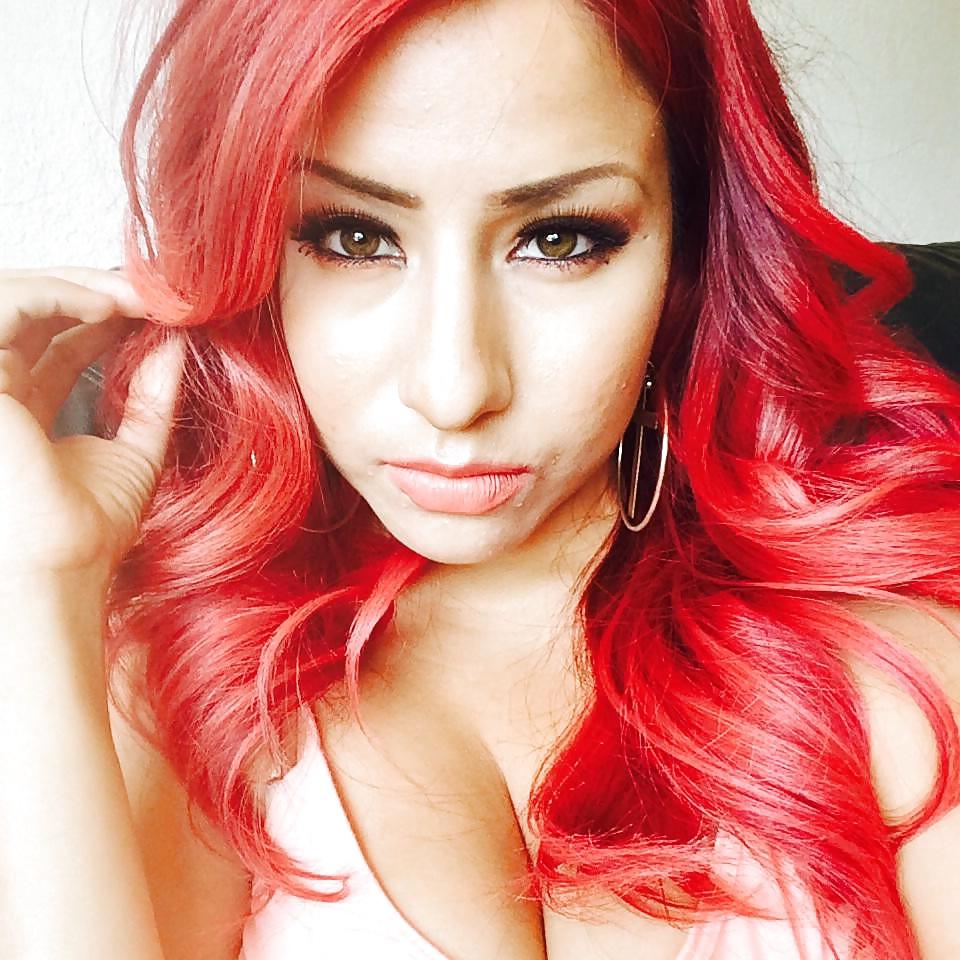 25P Latin Cutie With Big Titd