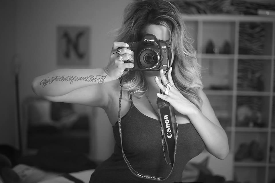 25P Latin Cutie With Big Titd