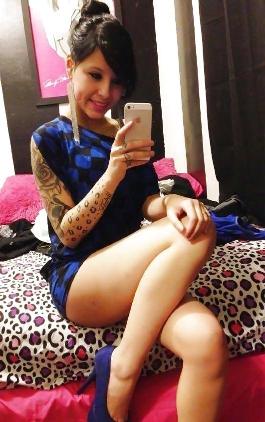 25P Sexy Latina MILF With Tattoos 
