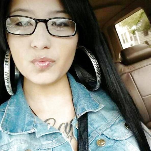 25P Sexy Latina MILF With Tattoos 