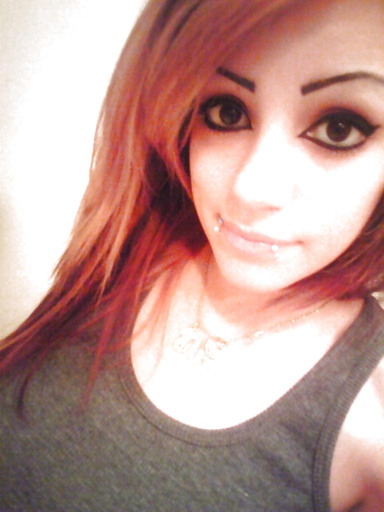 25P Latina Teen with big tits takes private nudes