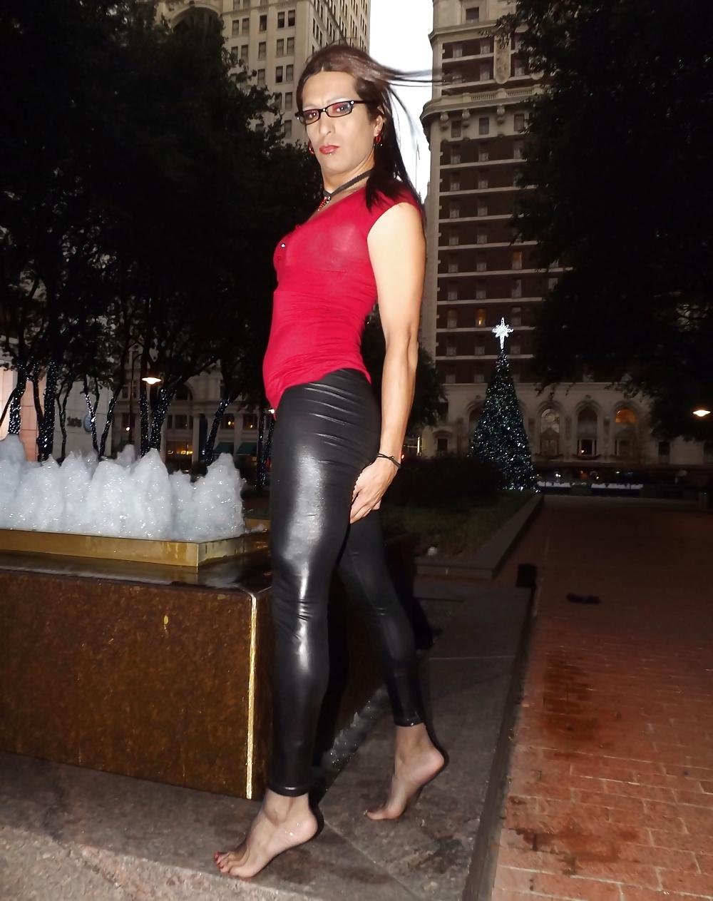 16P Angelica Marie Rios in Latex leggings