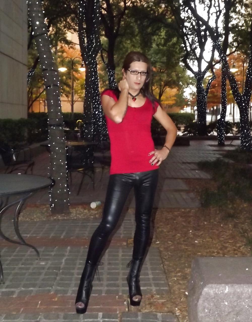 16P Angelica Marie Rios in Latex leggings