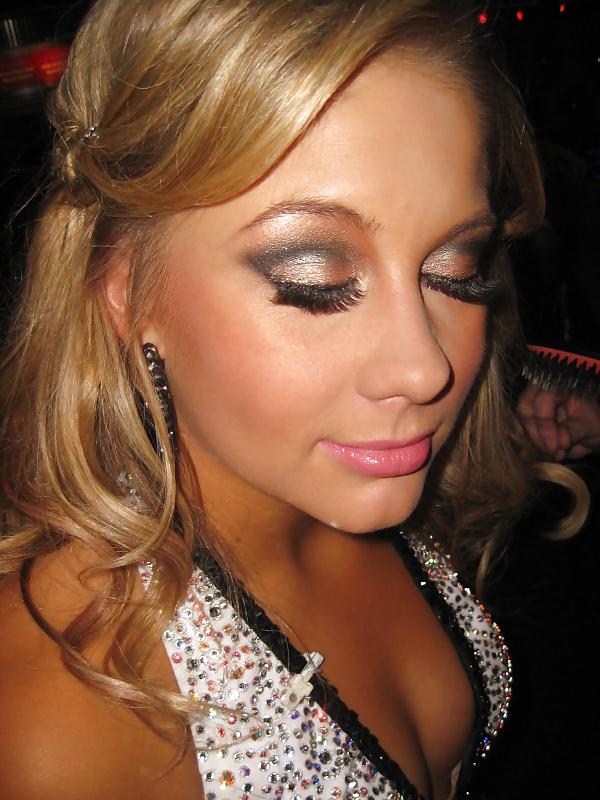 25P Shawn Johnson - Lil Gymnast Hottie