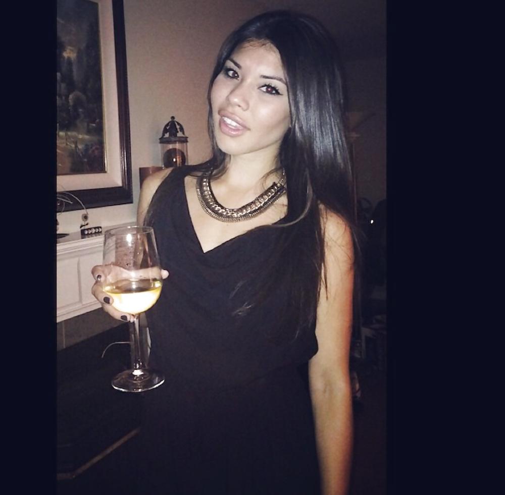 25P HOW WOULD YOU FUCK THIS LATINA TEEN