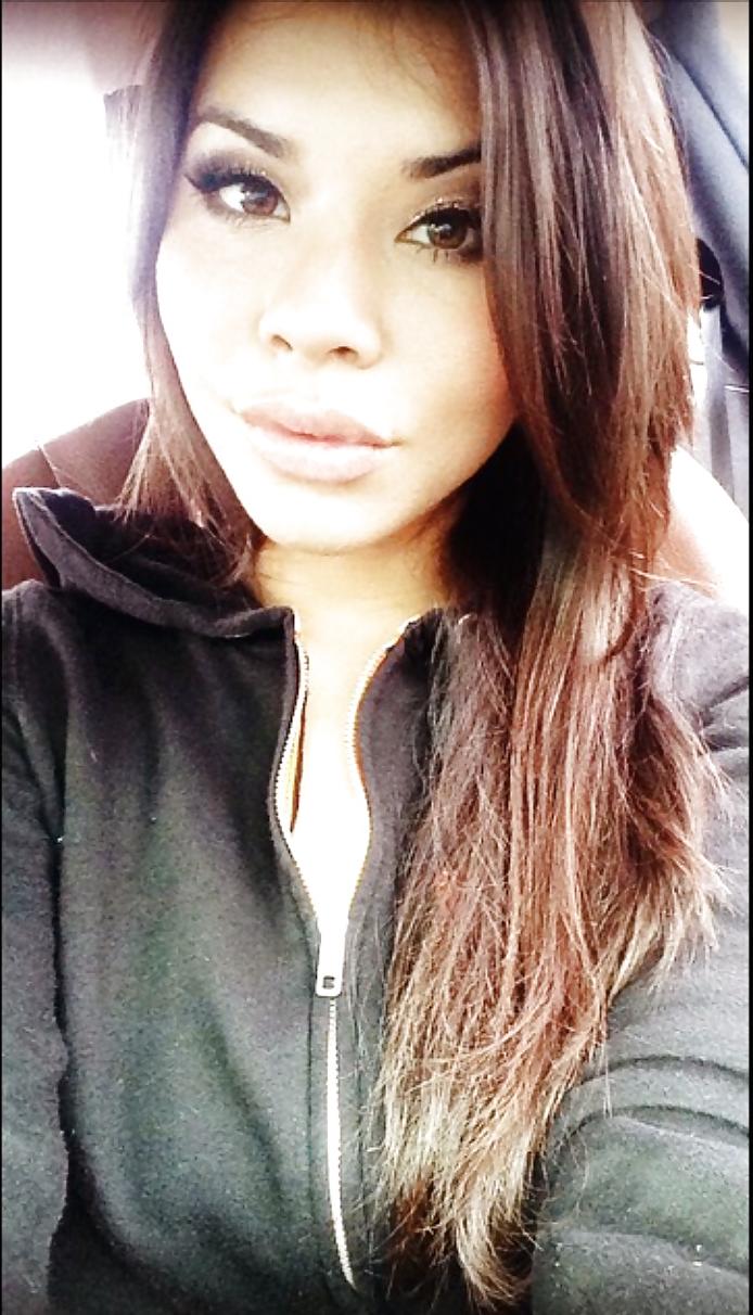 25P HOW WOULD YOU FUCK THIS LATINA TEEN