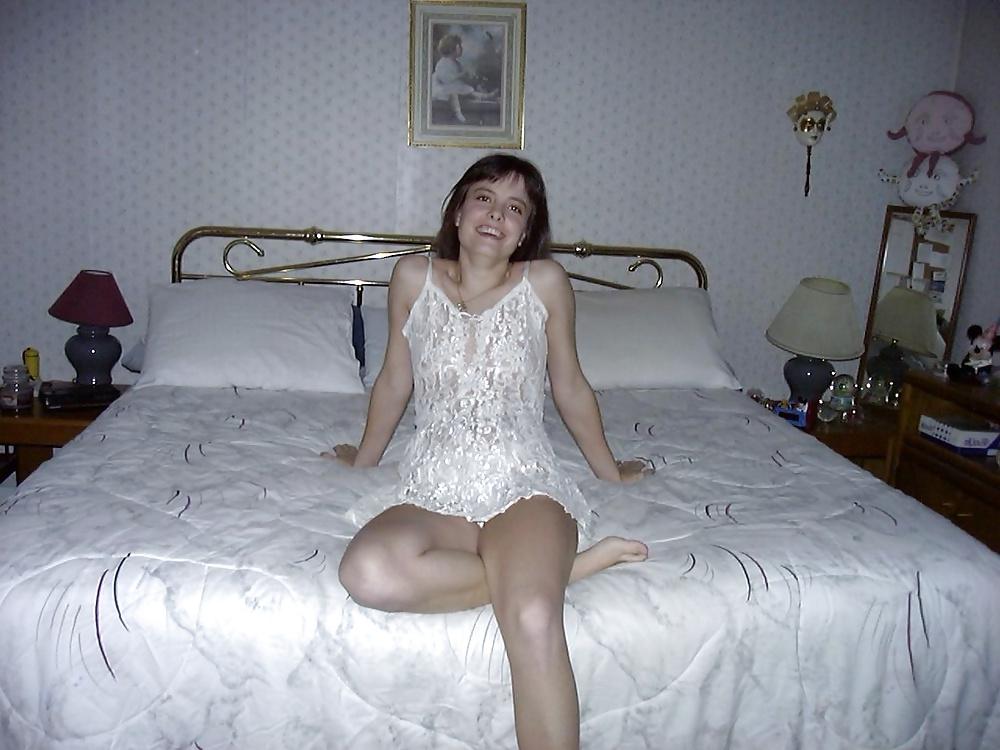 25P Slut Wife exposed