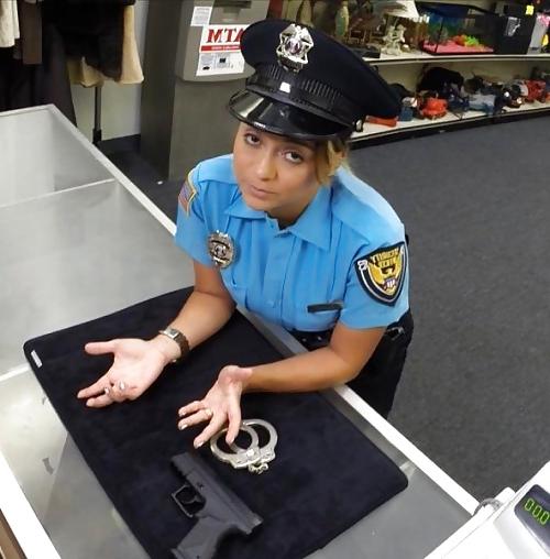 25P Latina Sexy Security Guard