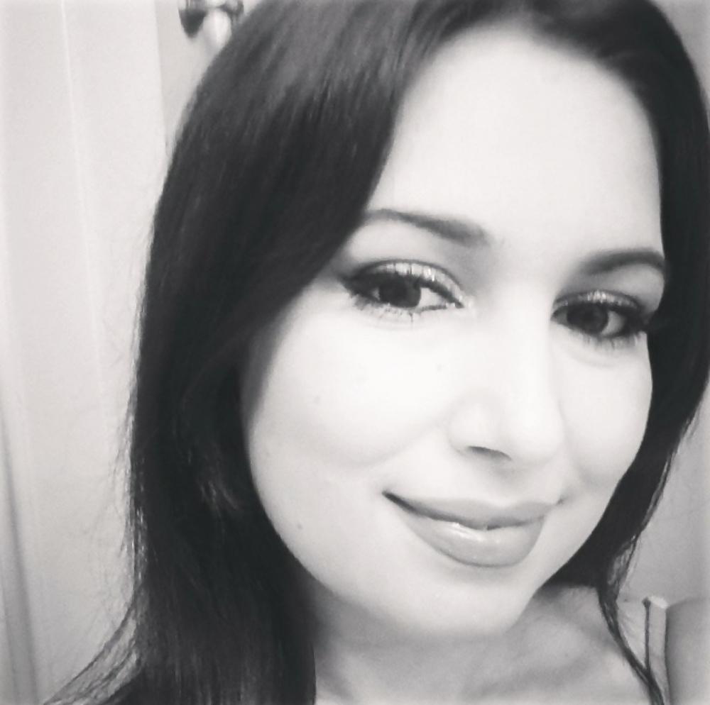 20P Hot Latin Teen