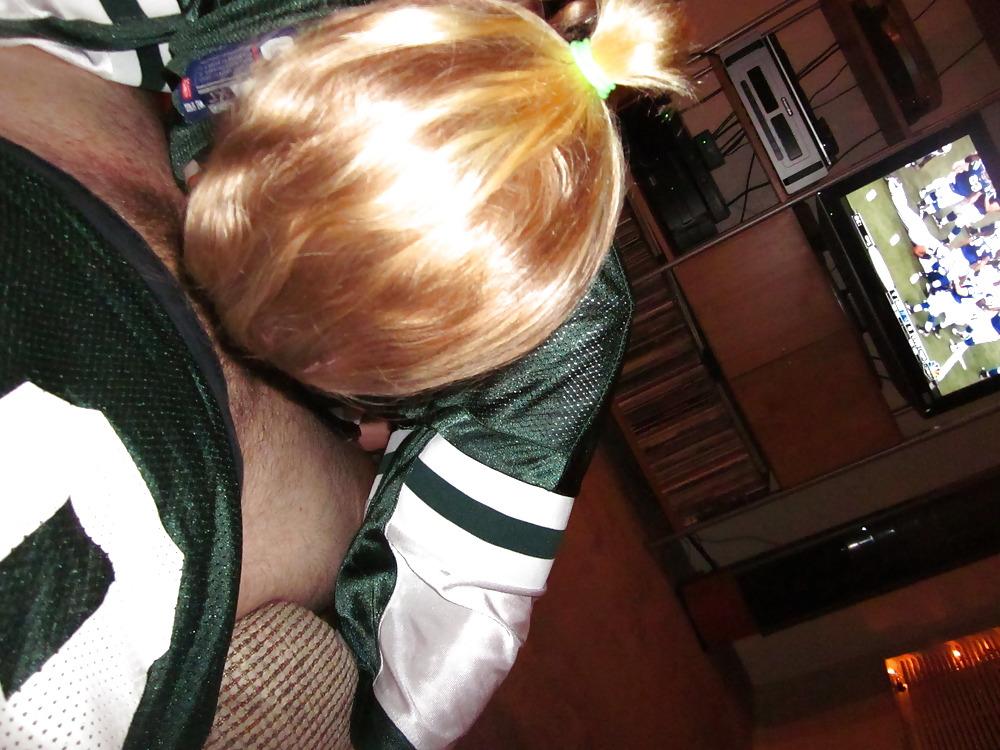 25P Baby sucks fucks & Sucks during the Jets game pt.1