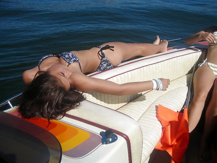 25P HOW WOULD YOU FUCK THIS LATINA SLUT