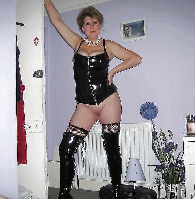 11P Some more pvc,latex, leather uploaded from helle