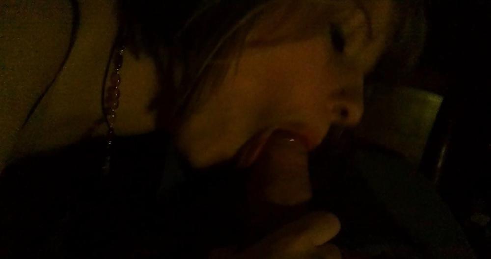 11P Young blonde teen hot pics