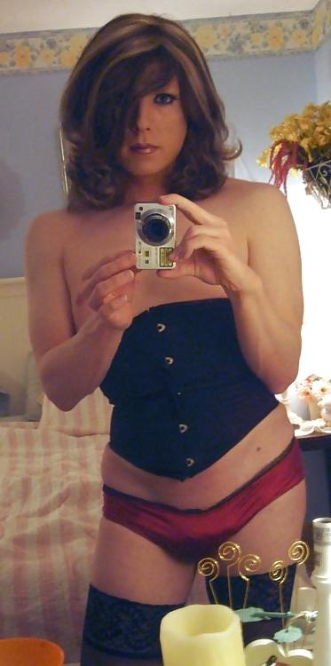 25P FemDom, Shemales and sissies