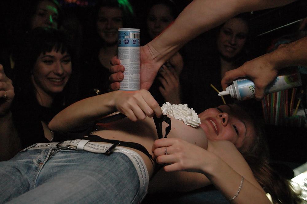 25P Club 86 orgy